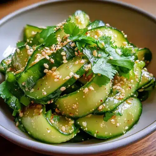 Knuspriger asiatischer Gurkensnack